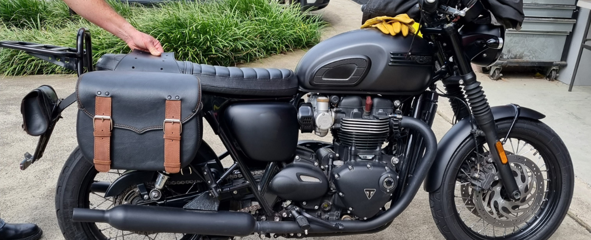 Motorcycle Accessories Store -Motorcycle Accessories Store 3