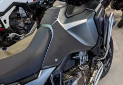 Eazi-Grip Motorcycle Wrap Around Tank Grips Honda CRF1100L Africa Twin Adv Sports 2020- -Motorcycle Accessories Store eazi grip motorcycle wrap around tank grips honda crf1100l africa twin adv sports 2020 5