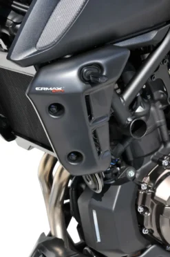 Ermax Radiator Scoops Yamaha MT-07 2018-2020 18 Ermax Radiator Scoops Yamaha MT-07 2018-2020 -Motorcycle Accessories Store ermax radiator scoops yamaha mt07 2018 5