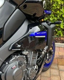 Pyramid Infill Panels Yamaha MT-10 2022- Icon Blue Colours -Motorcycle Accessories Store pyramid infill panels yamaha mt 10 2022 icon blue colours 4