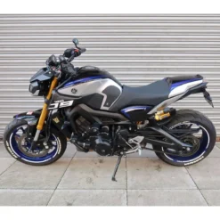 Pyramid Plastics Infill Panels Yamaha MT-09 2017- -Motorcycle Accessories Store pyramid plastics infill panels yamaha mt 09 2017 7